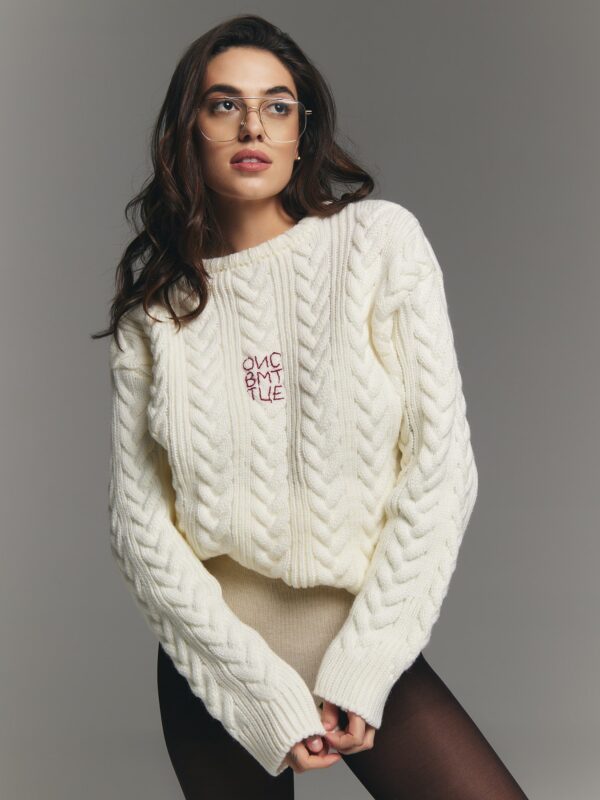 Sweater Art<span> - </span>MILK
