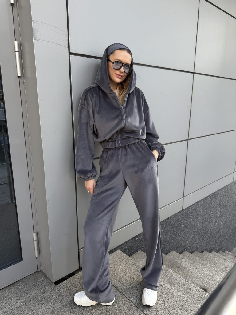 velour pants graphite