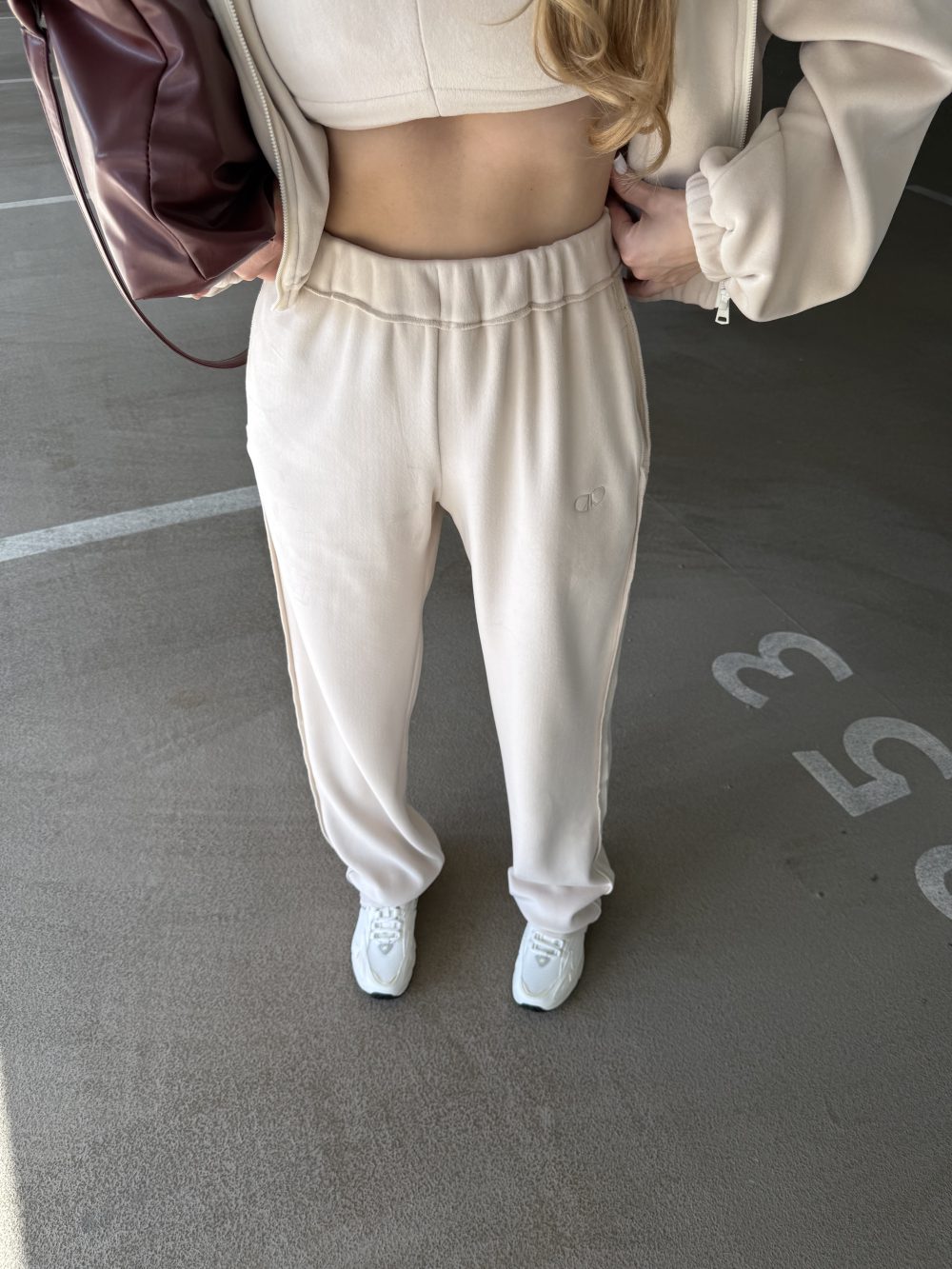 velour pants powdery - Image 2