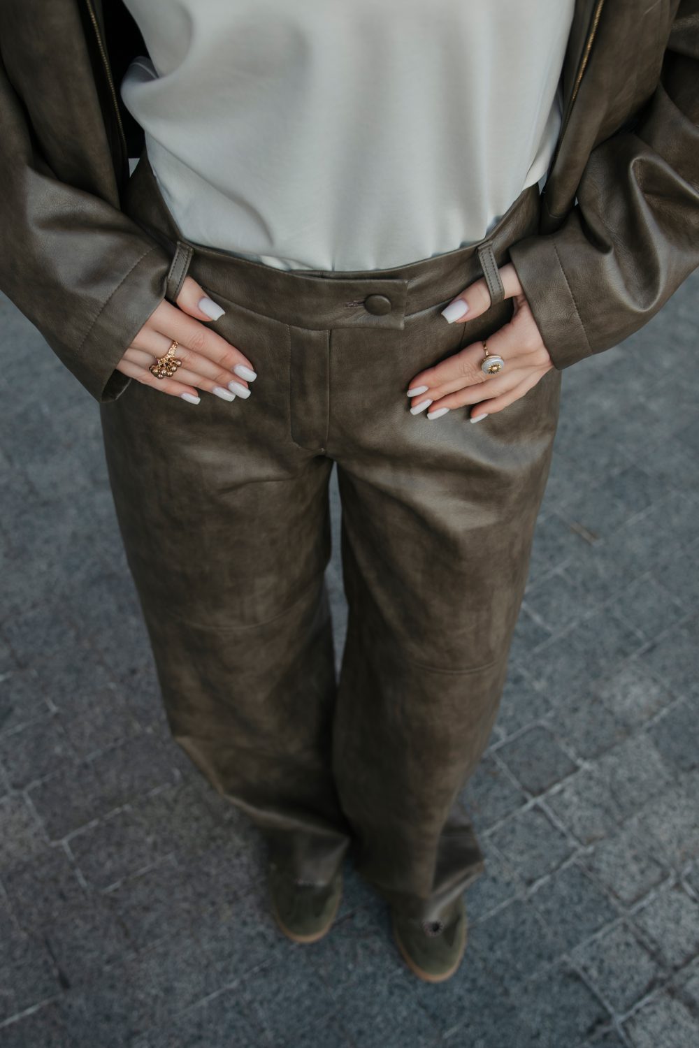 Follow your Art Eco-Leather Pants - Зображення 5