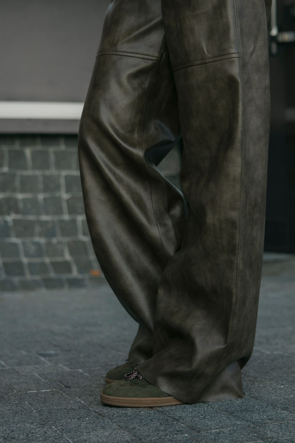 Follow your Art Eco-Leather Pants - Зображення 7