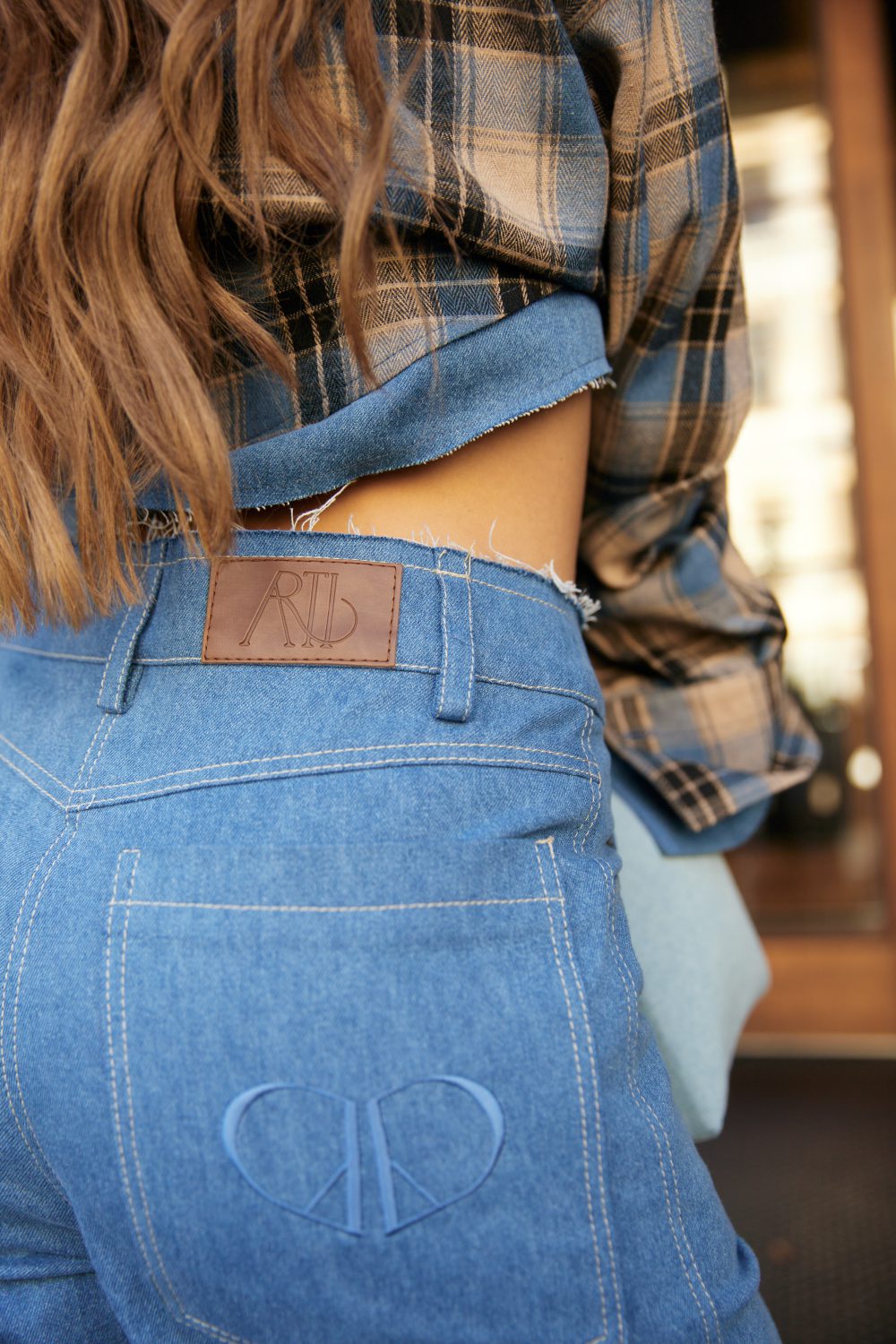 Follow your ART Jeans - Image 8