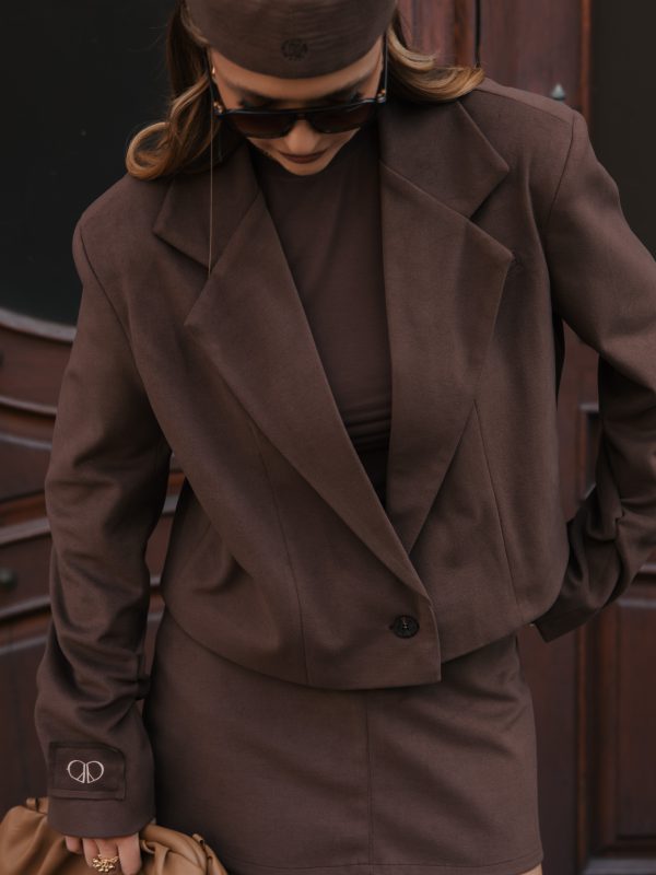 Follow your Art Cropped Jacket with Pants Detail
