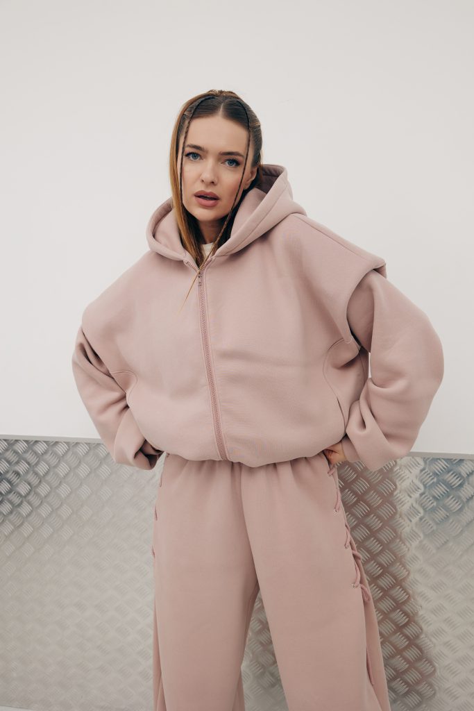 Нoodie New Era of Me pink