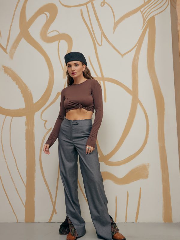 Arti Pants with a check New Era of Me vintage gray