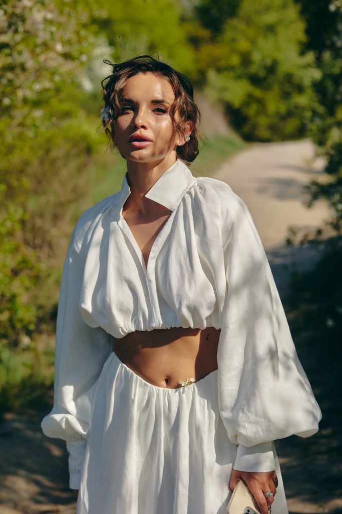 Blouse Strong as earth