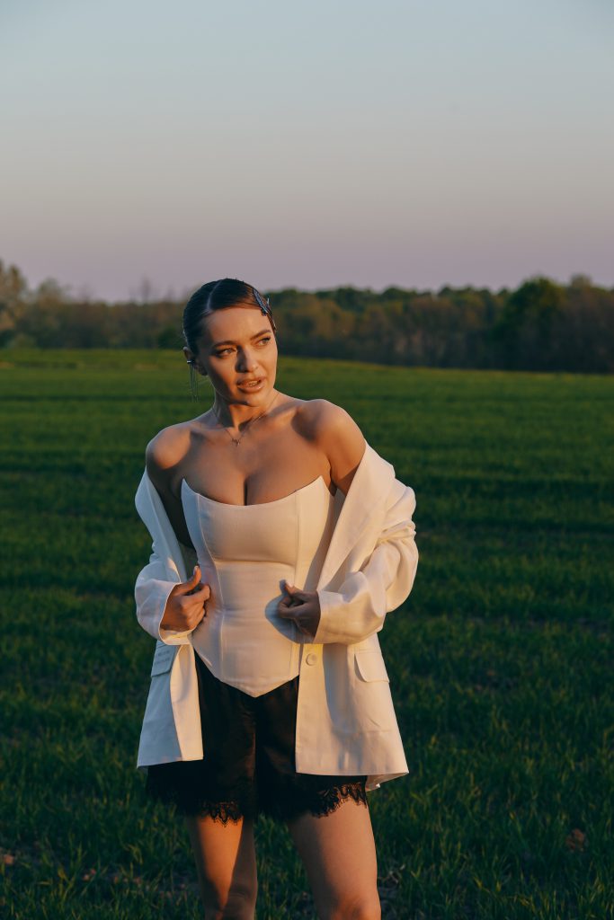 Linen Corset Wild as Fire milk